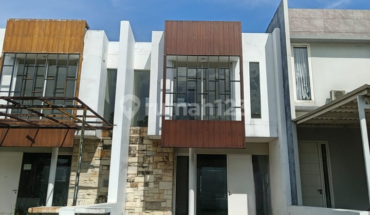 Dijual Rumah 2 Lantai Murah Di Royal Residence Surabaya Cluster Greenwich Royal Residence Wiyung Surabaya Barat Dekat Citraland Wisata Bukit Mas