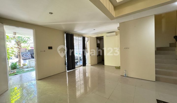 Disewakan Rumah 2 Lantai Murah Di Royal Residence Surabaya Cluster Harewood Royal Residence Wiyung Surabaya Barat Dekat Citraland Wisata Bukit Mas 2