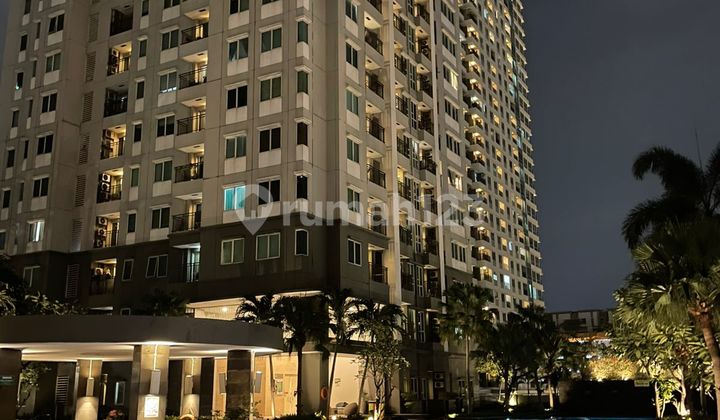 Just Bring Your Suitcase. 1 Bedroom. Thamrin Residence 19th Floor. Quiet. Fully Furnished. Close to Everything.