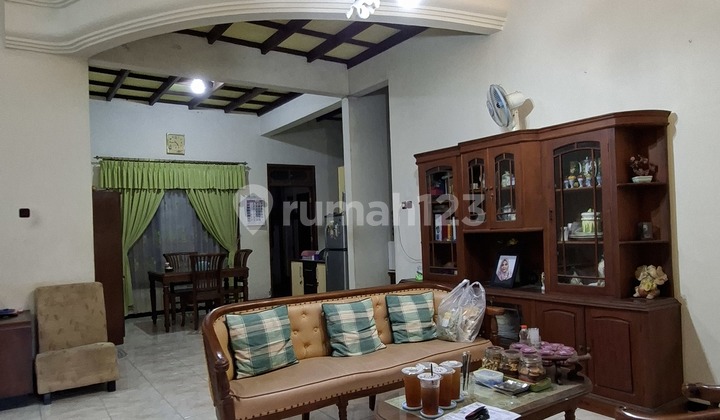 2-Story Fully Furnished House Near Gayamsari Semarang Toll Exit 1