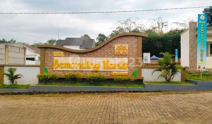 Rumah pesan bangun Mijen Dekat BSB city