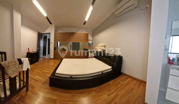 Dekat ke Airport dan Pusat Mall dan Sekolah . Rumah Sakit. 2