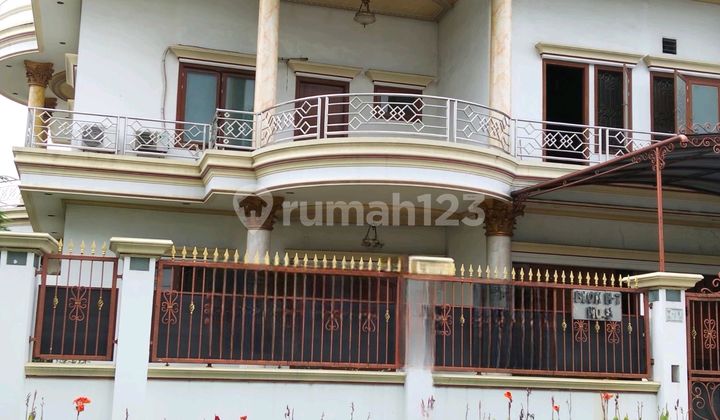 Perumahan Nyaman. Jalan Lebar. Perumahan Nyaman. Jalan Lebar.