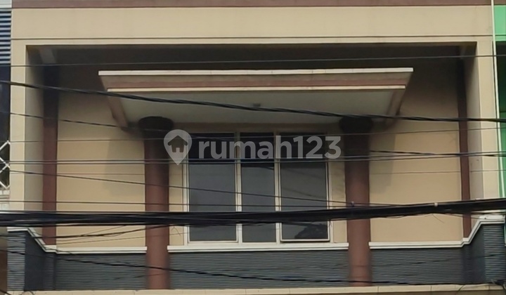 Ready-to-Use 3-Story Shop House, Business Center in Jambangan 2