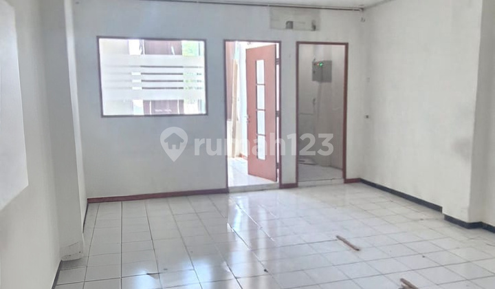 Ruko 3 Lantai Super Strategis di Tenggilis Mejoyo