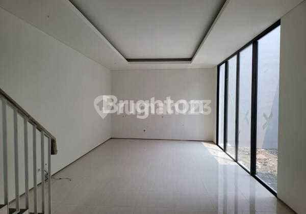 Modern Minimalist 2-Story House in Wonocolo 2