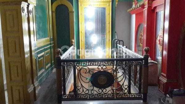 Rumah 2 Lantai Super Strategis Di Ketintang