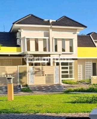 Minimalist 2-Story House in Puri Surya Jaya Gedangan
