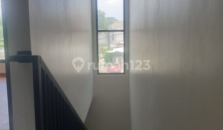 Rumah Baru Renovasi Di Regency Melati Mas 2