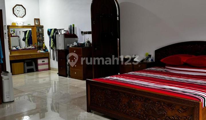 *JUAL DI BAWAH NJOP !*  Rumah Sunter Paradise 3