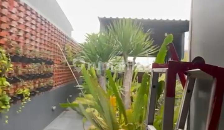 Dijual Rumah bagus siap huni 3 lantai di Citra 8, kalideres, jakarta barat.