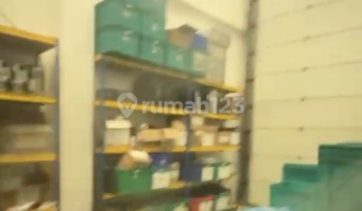 Warehouse for Rent in Citra 8, Kalideres, West Jakarta. Warehouse for Rent in Citra 8, Kalideres, West Jakarta.