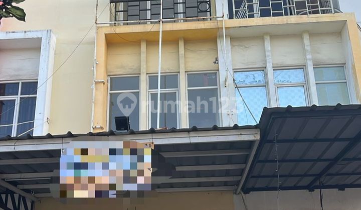 For Sale/Lease 3.5-Story Shop House in Taman Surya 5 (Near Pasar Laris), Kalideres, West Jakarta. 2