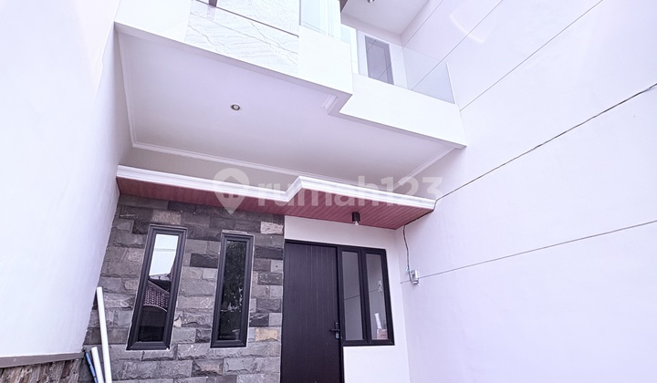 House, SHM, in Mulyosari, House, SHM, in Mulyosari,