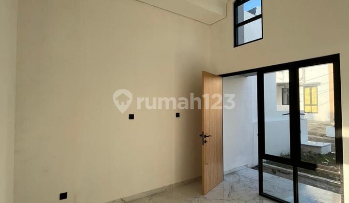 Rumah Baru dengan Model Scandinavian dekat dengan Pusat Kota Depok  2