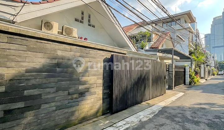 For Sale Senopati Boarding House or Guest House With Long-Term Tenants 2