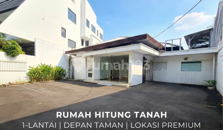 Dijual Rumah Hitung Tanah Area Senopati Jakarta Selatan Dijual Rumah Hitung Tanah Area Senopati Jakarta Selatan