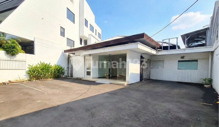 For Sale Land-Area Calculated House in Senopati, South Jakarta 2