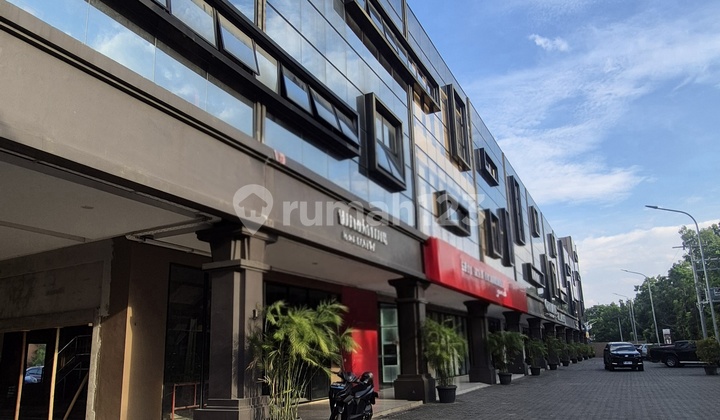 Strategic Commercial Building (Ruko) at Rx Lifestyle Avenue, Arteri Ringroad.