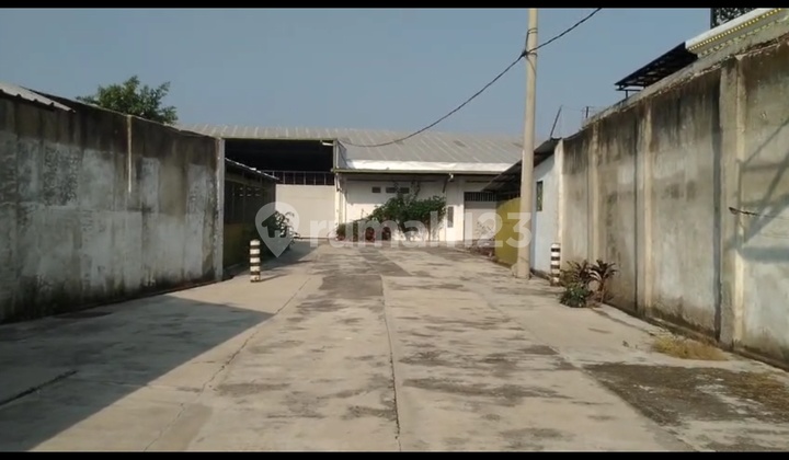 Ex Plastic Factory Warehouse