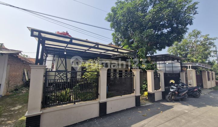 Rumah Cantik Asri Arjawinangun