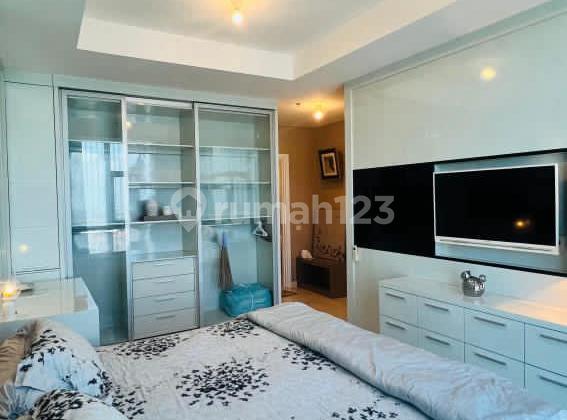 Disewakan Apartemen Eksklusif Voila Ciputra Workd. Avaible Privat Lift & Car Park 2