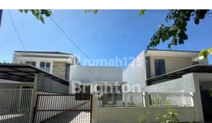 Dijual Rumah Hitung Tanah Tenggilis Mejoyo. Dekat.univ Ubaya.