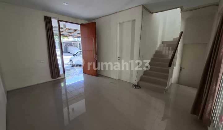 Disewakan Rumah Siap Huni North West Citraland Disewakan Rumah Siap Huni North West Citraland