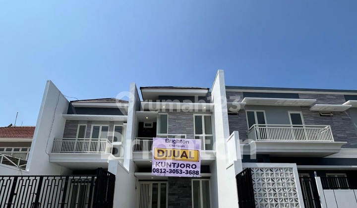 For Sale Modern Minimalist House Jemursari