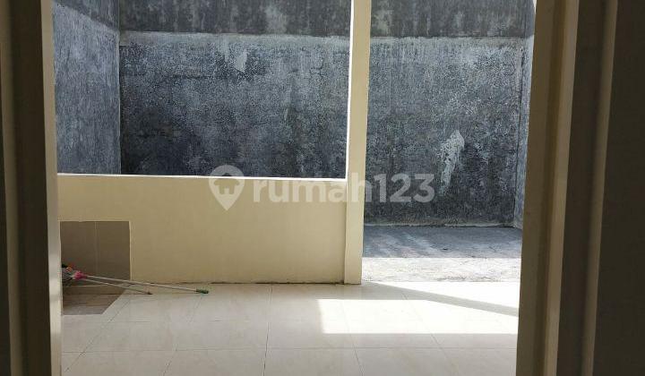 For Rent Ready to Occupy House Puri Surya Jaya 2