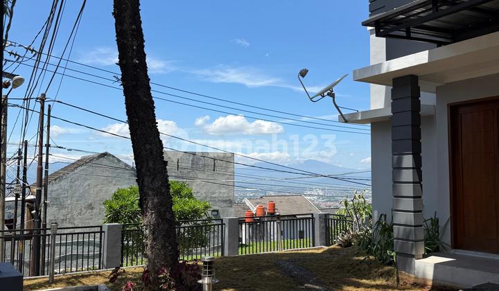Rumah 2,5 Lantai Nyaman Di Buana Hilltop View Regency 2