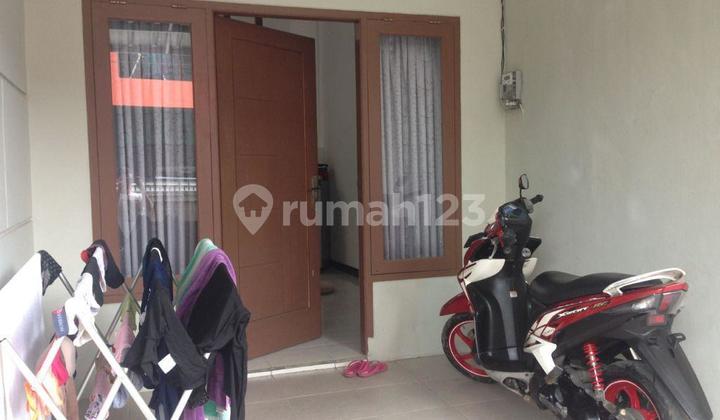 Rumah Bagus Di Harapan Indah 1 Bekasi 2