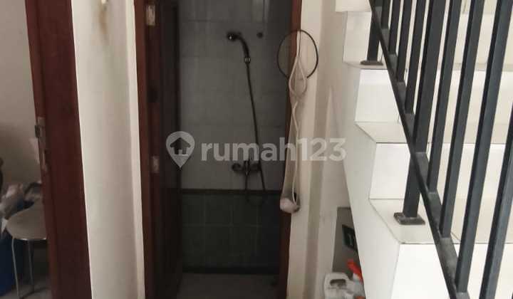 Di jual rumah 2 Lantai Harapan Indah Cluster Harmoni, Bekasi 2