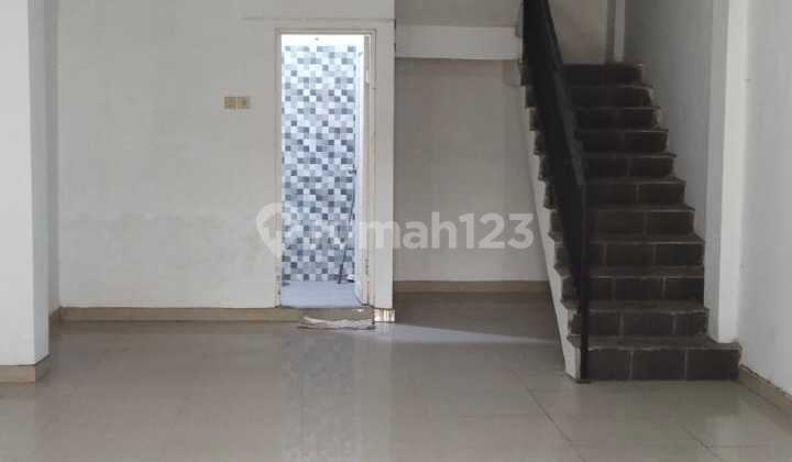 Disewakan Cepat Ruko 3 lantai di Harapan Indah 1, Bekasi