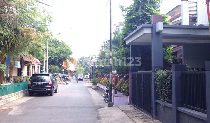 Rumah Bagus Siap Huni Di Jl. Cengkir, Kavling DKI, Pondok Kelapa, Jakarta Timur 2