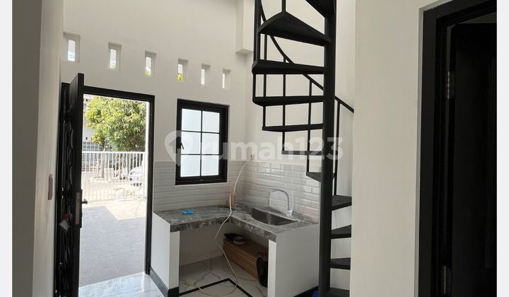 Dijual Rumah siap huni 2 Lantai di Harapan Indah, Bekasi 2