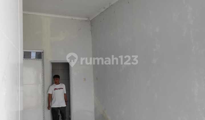 Disewakan Rumah Mutiara Gading City, Cluster Royal London, Bekasi 2