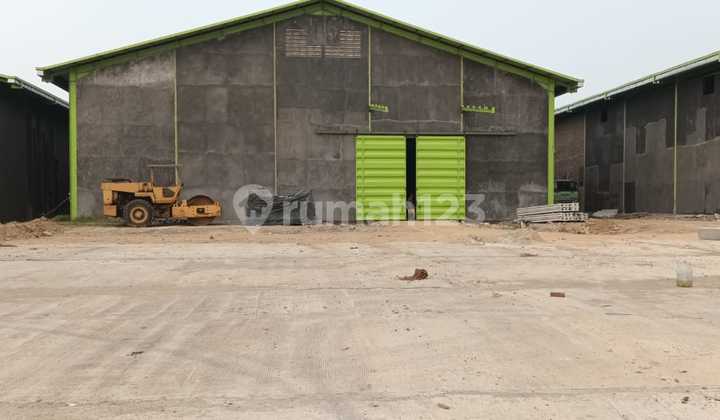 Warehouse 4970m² Ready to Use Flood-Free Container Access