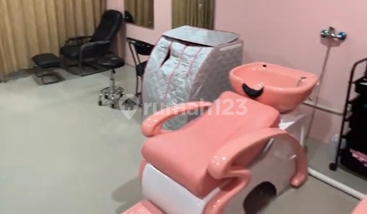 For Sale: 2.5-Story Shop House in Kemang Pratama Bekasi, Busy Location 2