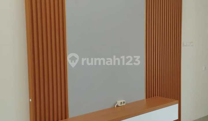 Dijual Rumah di Cibubur Jakarta Timur Semi Furnish Rumah Baru Renovasi 2