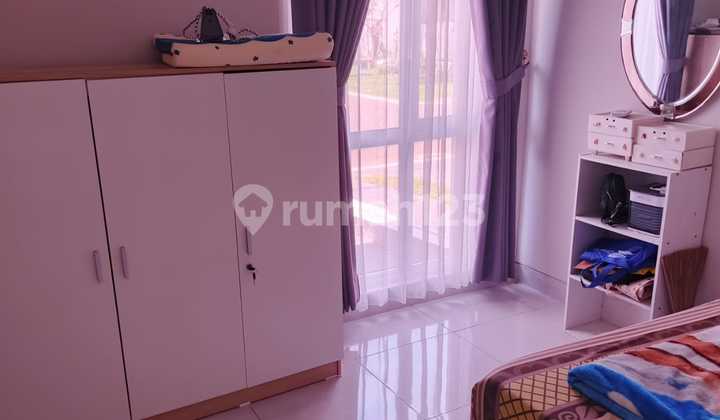 For Sale House in Tangerang Paramount Housing For Sale House in Tangerang Paramount Housing