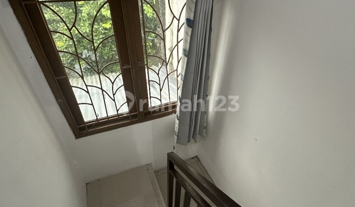 Rumah di Jual di Serua Tangsel Strategis 2