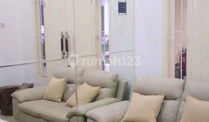 Rumah cantik 2lantai di Pondok Aren 