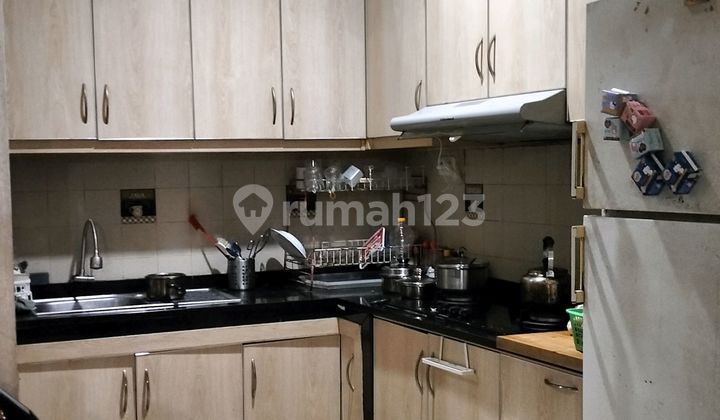 Rumah Cantik 3lantai Di Graha Raya Bintaro 2