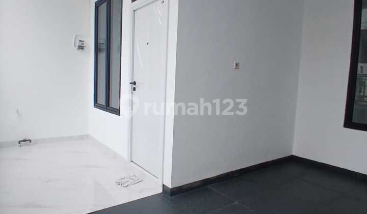 Rumah Baru 2 Lantai Di Harapan Indah 2