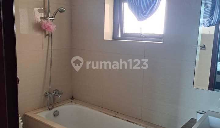 For Rent/ Sale Casablanca Tower Angelo Apartment