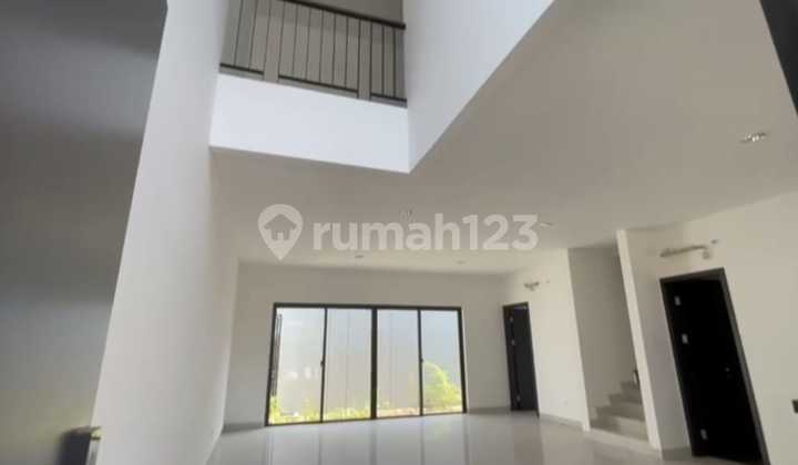 Rumah Bagus di Metlad Menteng Cakung Jakarta Timur 2