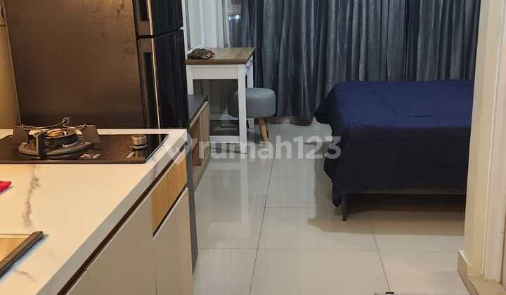 Apartemen Furnished Springlake Sumarecone Bekasi 2