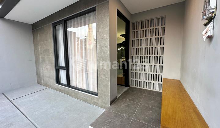 Rumah 2 Lantai Ciputat Lokasi Strategis Termurah