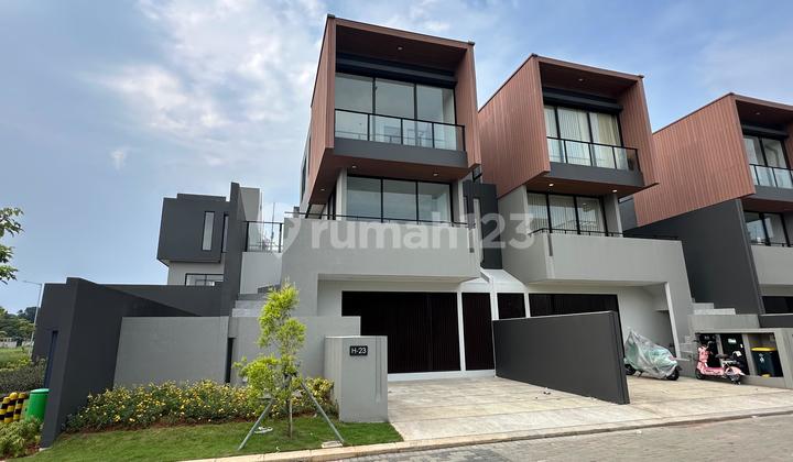 Luxury House Free VAT Ready to Live in Exclusive Premium Area